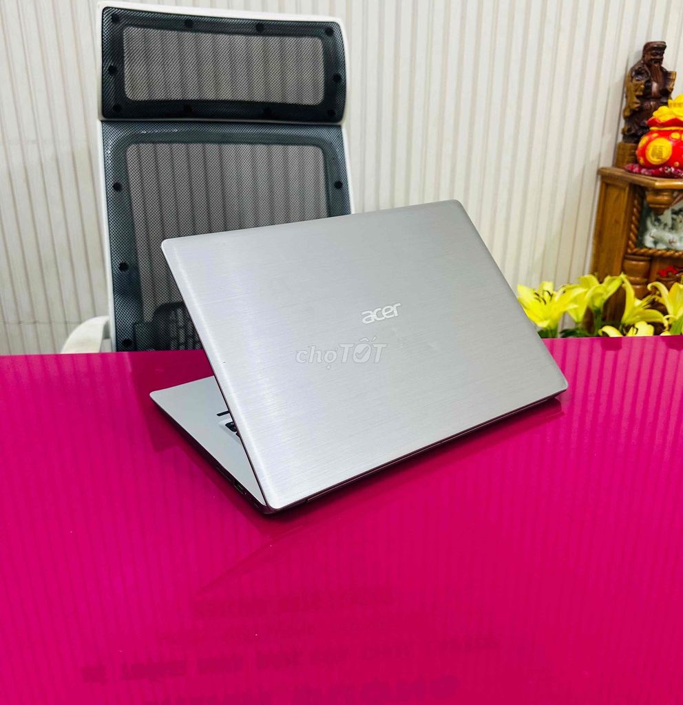 Acer Swift SF314 i5-8250U Ram 4GB/256GB Full HD. Mua bán Laptop tại Quận Gò Vấp Tp Hồ Chí Minh được đăng bởi Mr Duong hình 1
