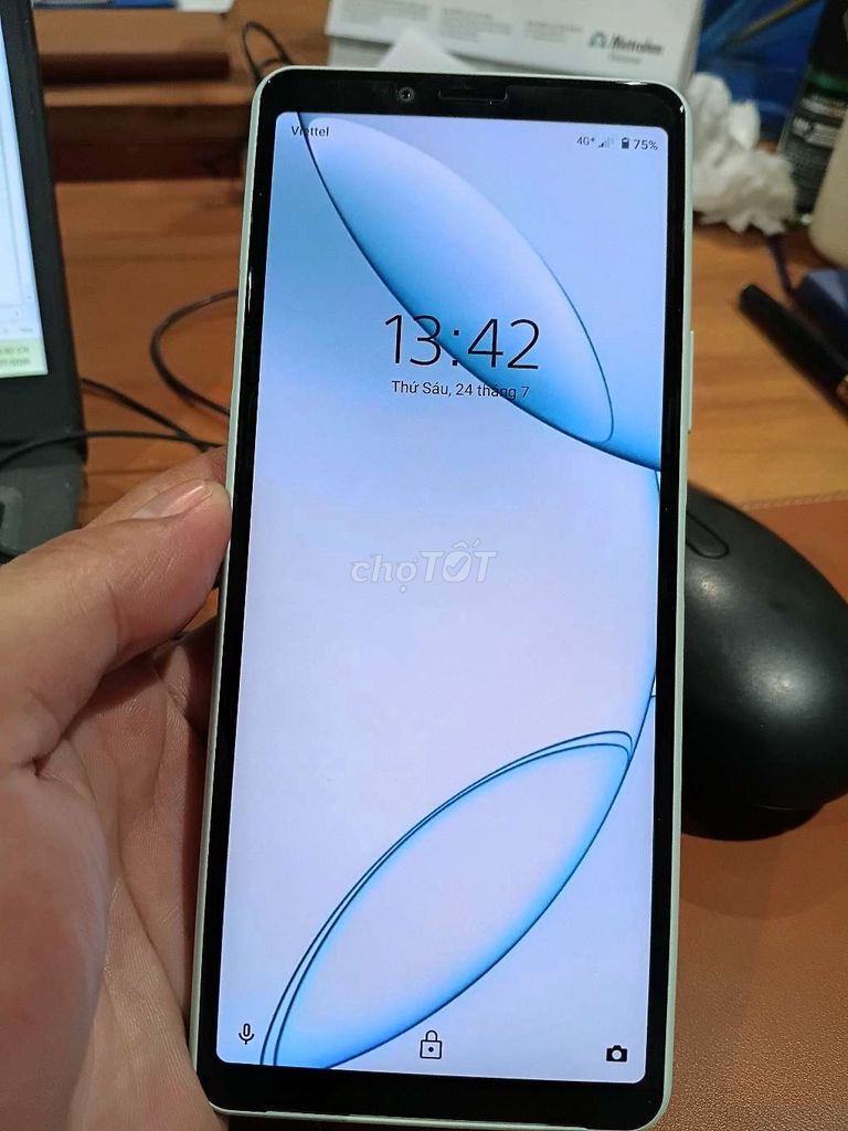 Sony Xperia 10 Mark II. Mua bán Điện thoại tại Quận 7 Tp Hồ Chí Minh được đăng bởi Phuc Nguyen hình 1