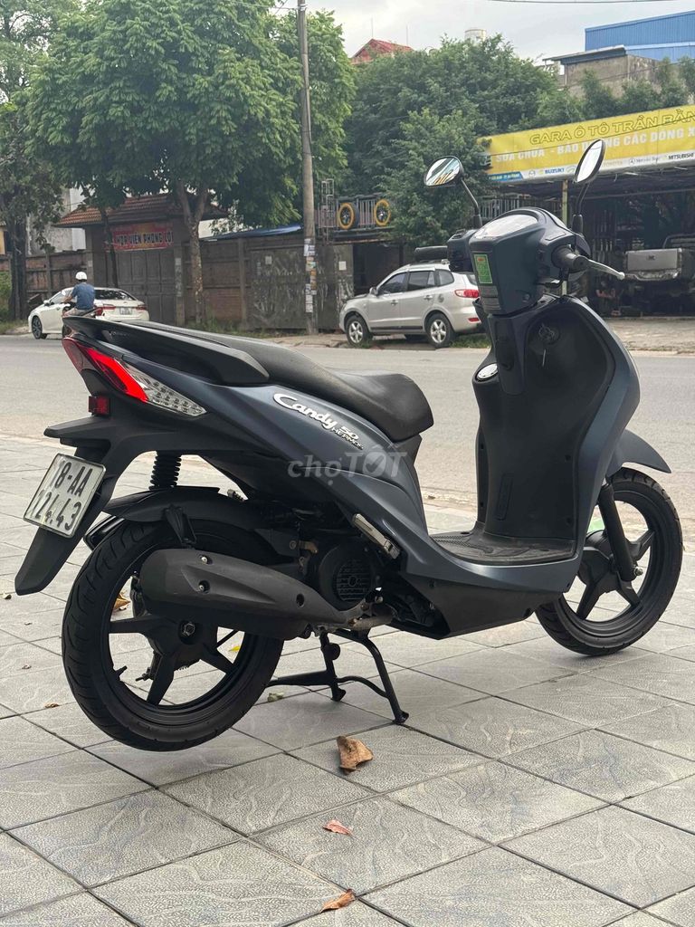 Kymco candy 50cc dk 2022 chính chủ  Máy zin êm tít. Mua bán Xe máy tại Thành phố Nam Định Nam Định được đăng bởi Bảo Nhi Trần hình 5