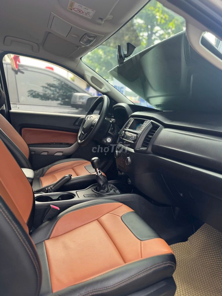 FORD RANGER 2019 SỐ SÀN_1 CHỦ TRANG PHỤ KIỆN NHIỀU. Mua bán Ô tô tại Quận Tân Phú Tp Hồ Chí Minh được đăng bởi Trần Thành hình 5