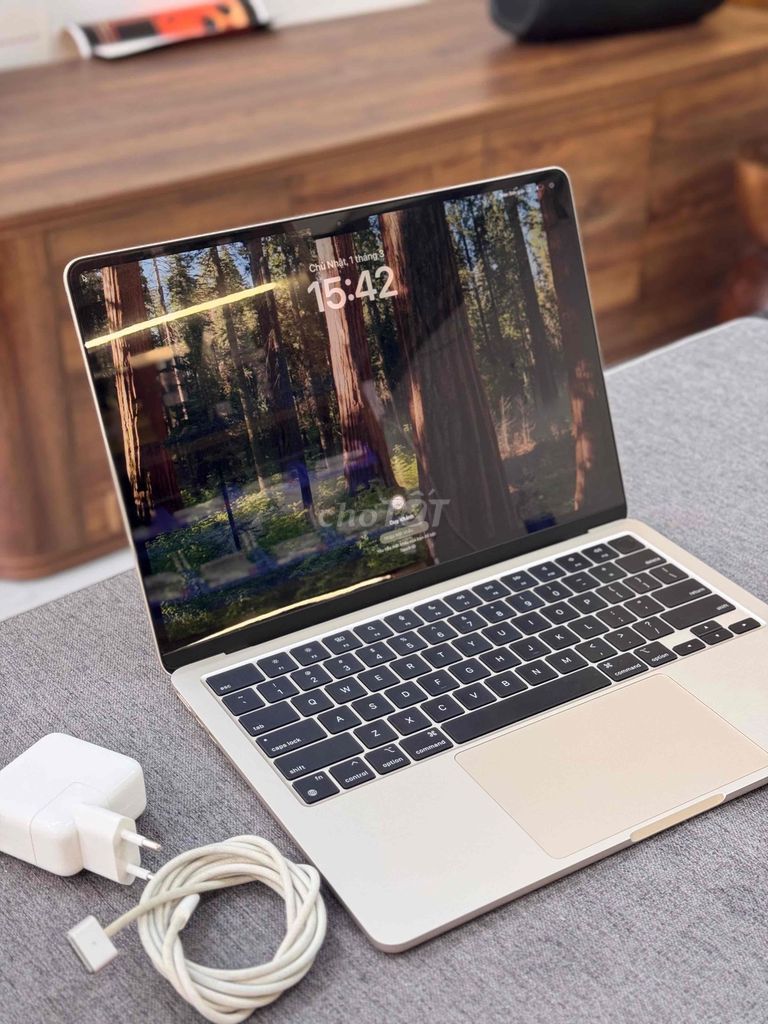 Apple MacBook Air M2 13 inch 16GB/256GB. Mua bán Laptop tại Huyện Châu Đức Bà Rịa - Vũng Tàu được đăng bởi Tài Táo Thanh Lí Báo đúng tình trạng Có Góp hình 1