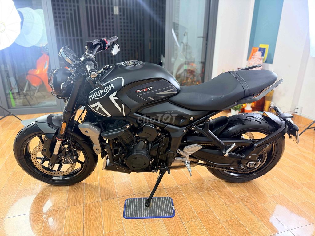 Triumph Trident 660 ABS 2022