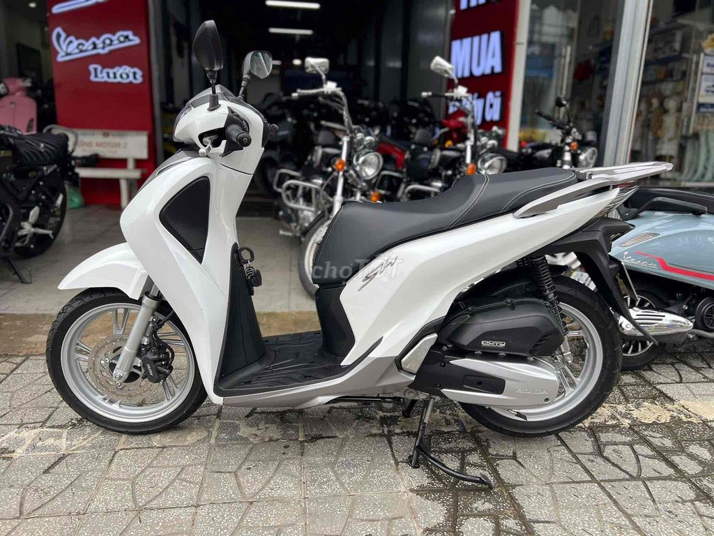 Sh 125 2017 ( đẹp keng)❇️Đồng Moto Đà Lạt❇️. Mua bán Xe máy tại Thành phố Đà Lạt Lâm Đồng được đăng bởi ĐỒNG MOTOR 2  cá nhân hình 2