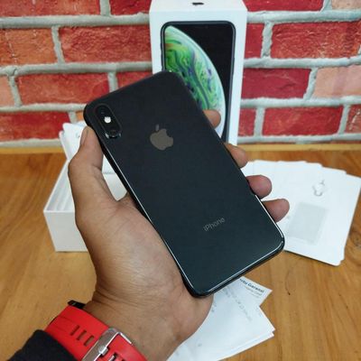 Iphone Xsmax Đen 64 tuyệt đẹp mới xài 6th có hộp