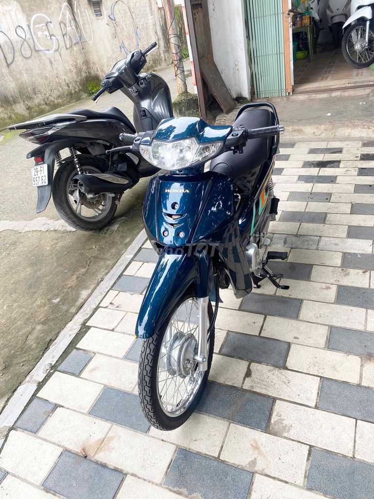 honda wave. Mua bán Xe máy tại Quận Tây Hồ Hà Nội được đăng bởi Đại hình 1