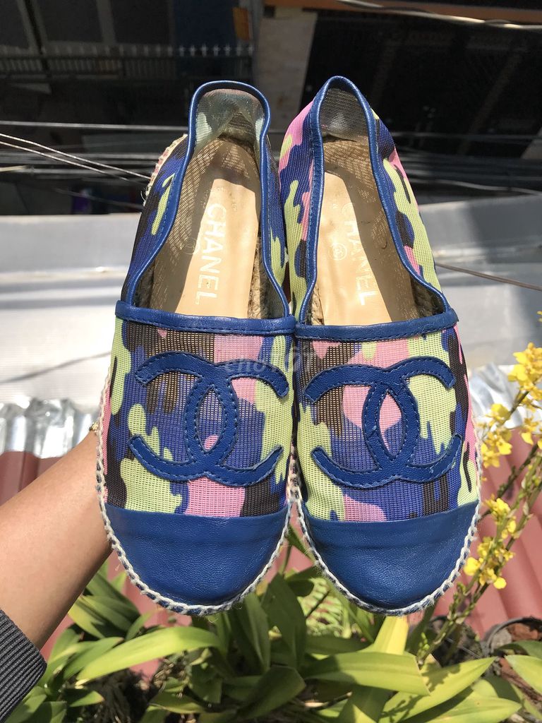 Giày lười nữ hiệu CC chất vải lưới, size 38. Mua bán Giày dép tại Quận Tân Bình Tp Hồ Chí Minh được đăng bởi Phương Anh hình 1