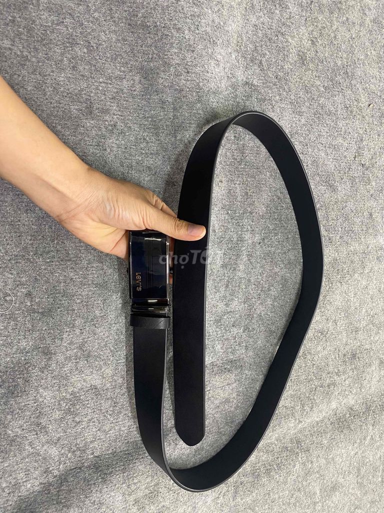 Dây lưng Nam Da bò levis Đen 130cm. Mua bán Phụ kiện thời trang khác tại Huyện Chương Mỹ Hà Nội được đăng bởi Store Nguyễn Thắng Thời Trang Nam hình 1