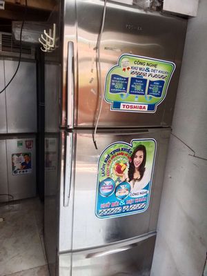 Tủ lạnh Toshiba 395 lít .