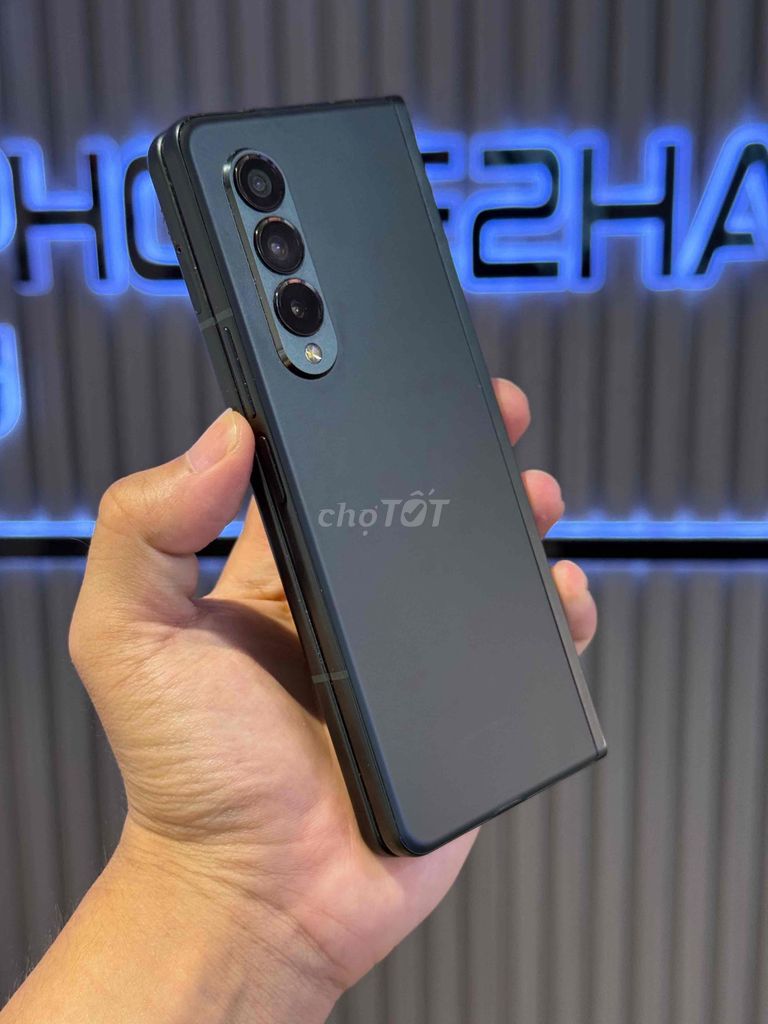 Samsung Zfold3 12GB/256GB Đen 99%. Mua bán Điện thoại tại Quận 3 Tp Hồ Chí Minh được đăng bởi Phone2Hand hình 1