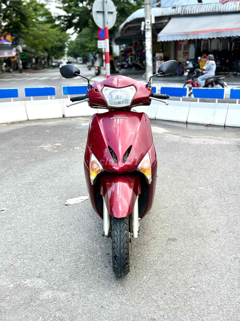 Honda Lead 2012 Đỏ Việt Nam