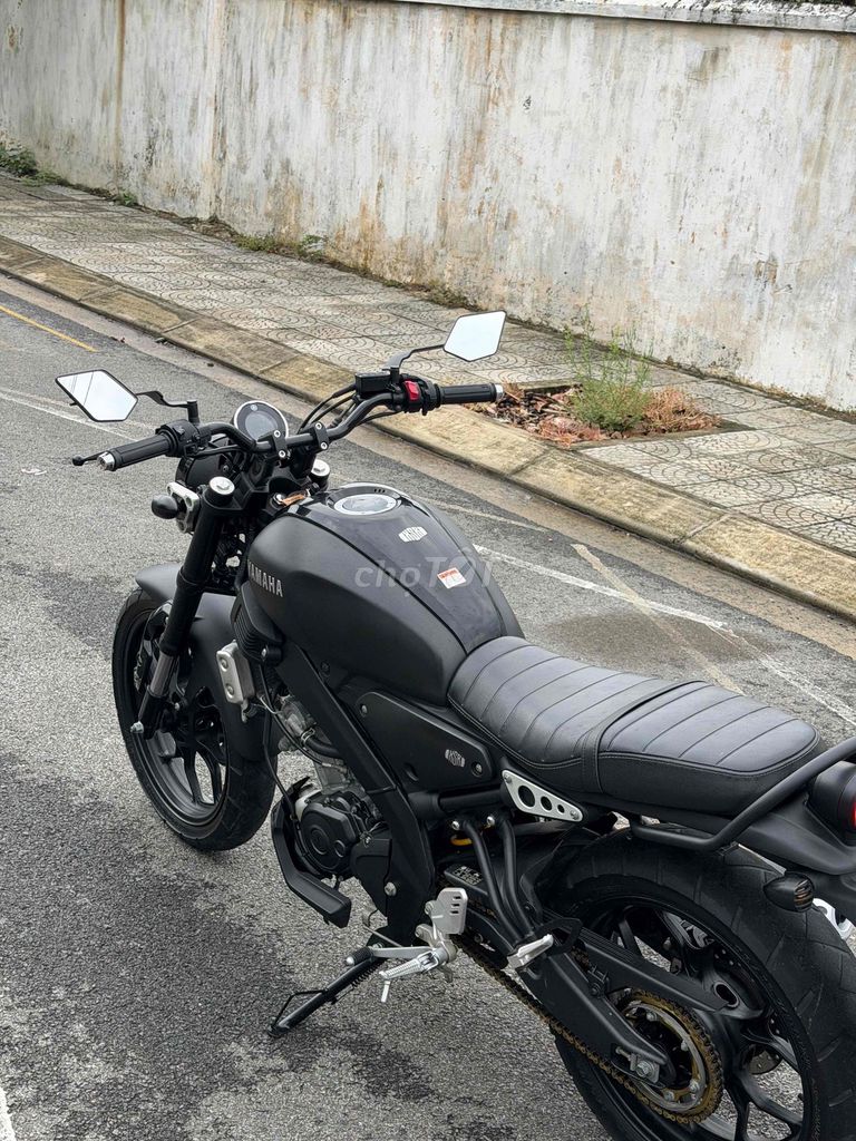 Ямаха XSR 155 черный