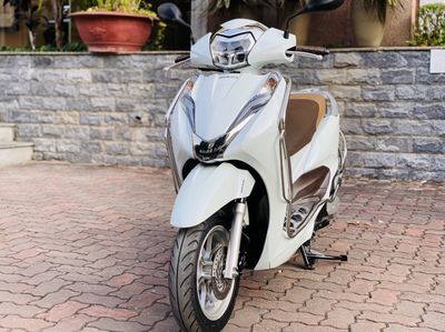 Honda Lead 125Fi, nữ dùng, ít đi