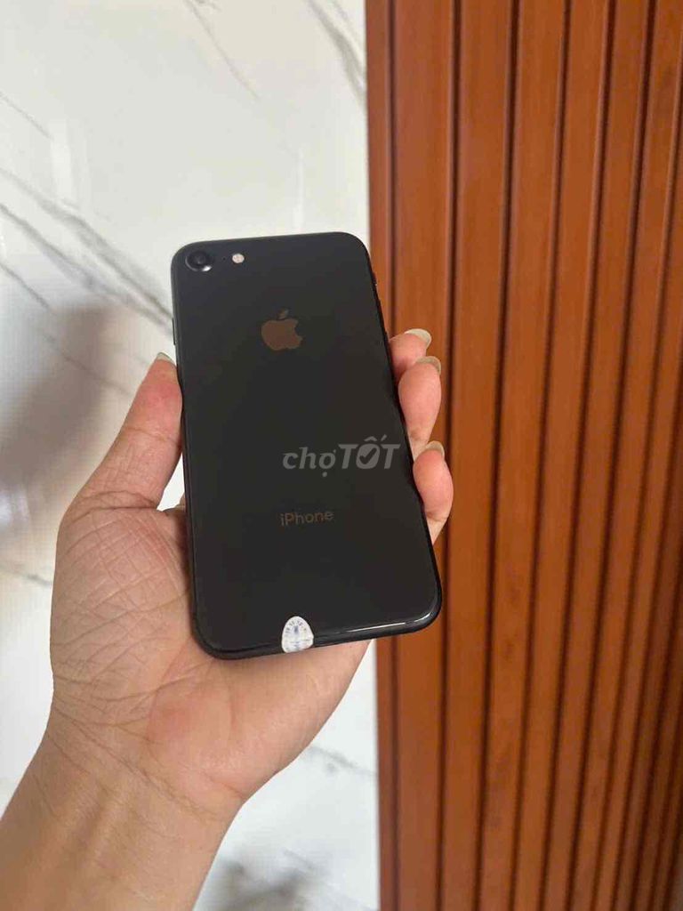 iphone 8 64G đen. Mua bán Điện thoại tại Thành phố Buôn Ma Thuột Đắk Lắk được đăng bởi cầm đồ nguyễn phương hình 1