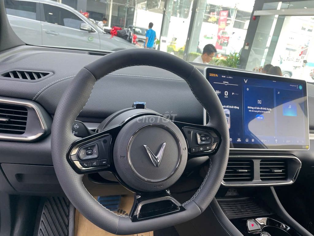 VinFast VF8 ECO 2025 Limited full ADAS mới nhất. Mua bán Ô tô tại Quận 12 Tp Hồ Chí Minh được đăng bởi Vinfast Phan Trọng Tuệ Q12 hình 6