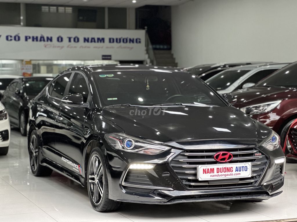 Hyundai Elantra 2018 1.6 AT Sport