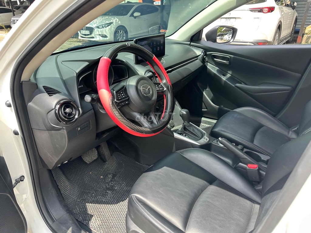 Mazda 2 2020 1.5 AT Deluxe - 38000 km Trắng. Mua bán Ô tô tại Quận Cầu Giấy Hà Nội được đăng bởi Vũ Kiên hình 7