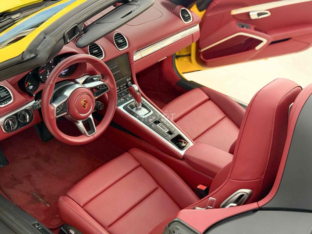 Porsche 718Boxster sx 2024 odo 1.100 km. Mua bán Ô tô tại Quận Tân Bình Tp Hồ Chí Minh được đăng bởi Nguyễn Văn Lâm hình 13