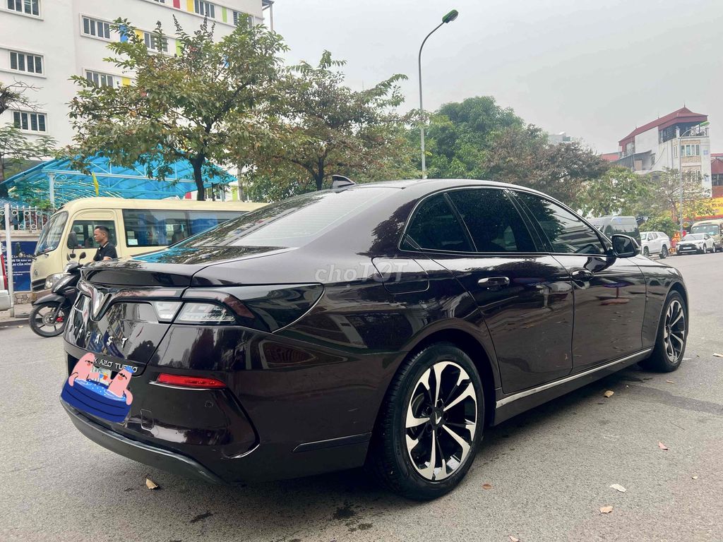 VinFast Lux A Base 2021 6800 km Nâu. Mua bán Ô tô tại Quận Bắc Từ Liêm Hà Nội được đăng bởi Nguyễn Hoàng hình 5