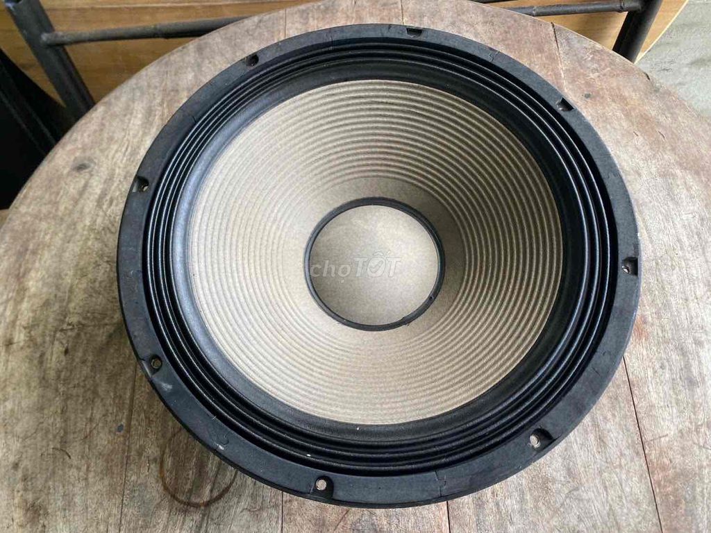 Loa Sub 5 tấc coil 100 từ 220 zin đẹp.. Mua bán Tivi, Âm thanh tại Huyện Mỏ Cày Nam Bến Tre được đăng bởi Hồ Audio MCN Bến Tre hình 1