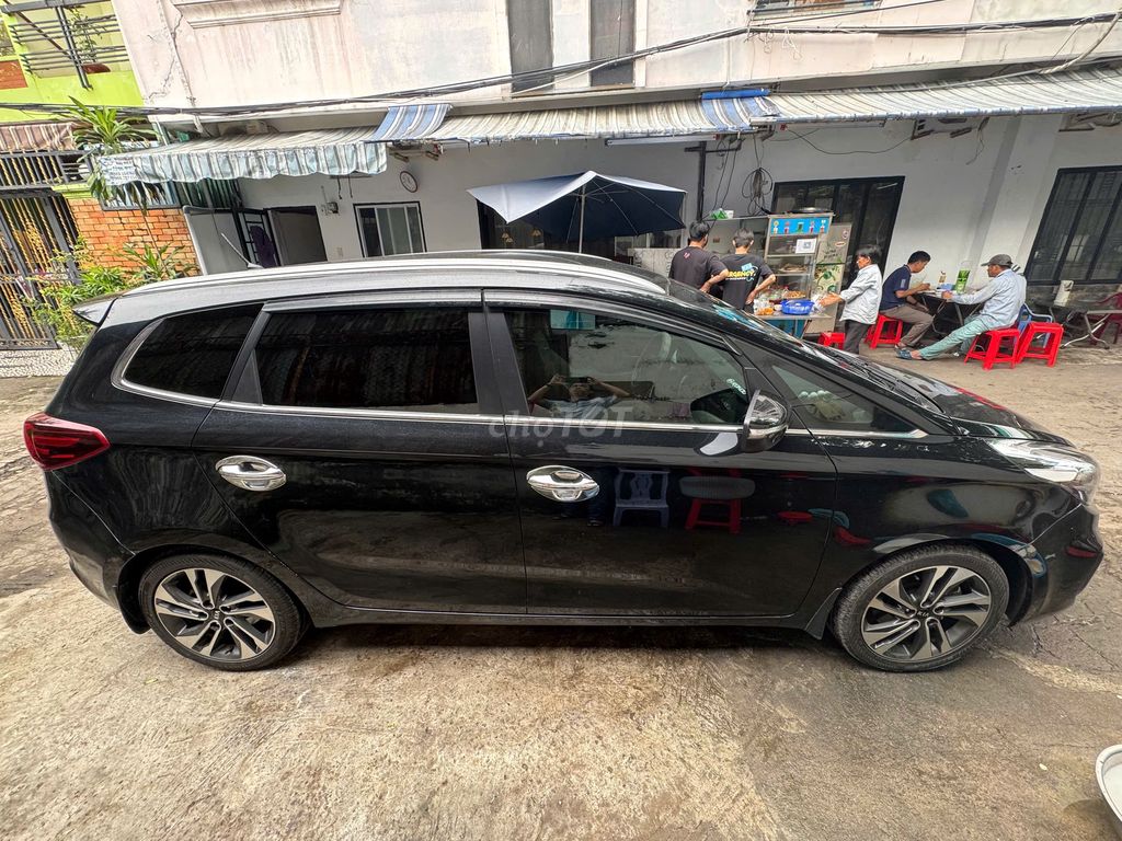 Kia Rondo 2019 Rondo GAT - 85000 km. Mua bán Ô tô tại Quận 10 Tp Hồ Chí Minh được đăng bởi Trần Anh Minh hình 1