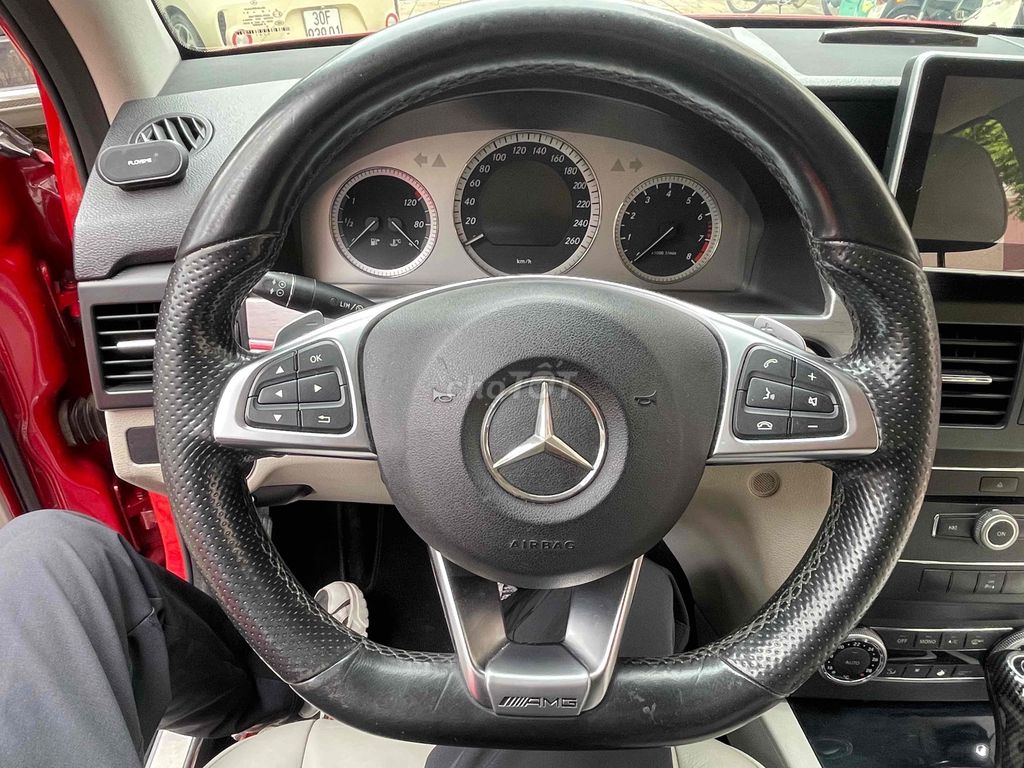 Mercedes Benz GLK Class 2010 300 4Matic - 170000 k. Mua bán Ô tô tại Quận Cầu Giấy Hà Nội được đăng bởi Nguyễn mạnh trường hình 11