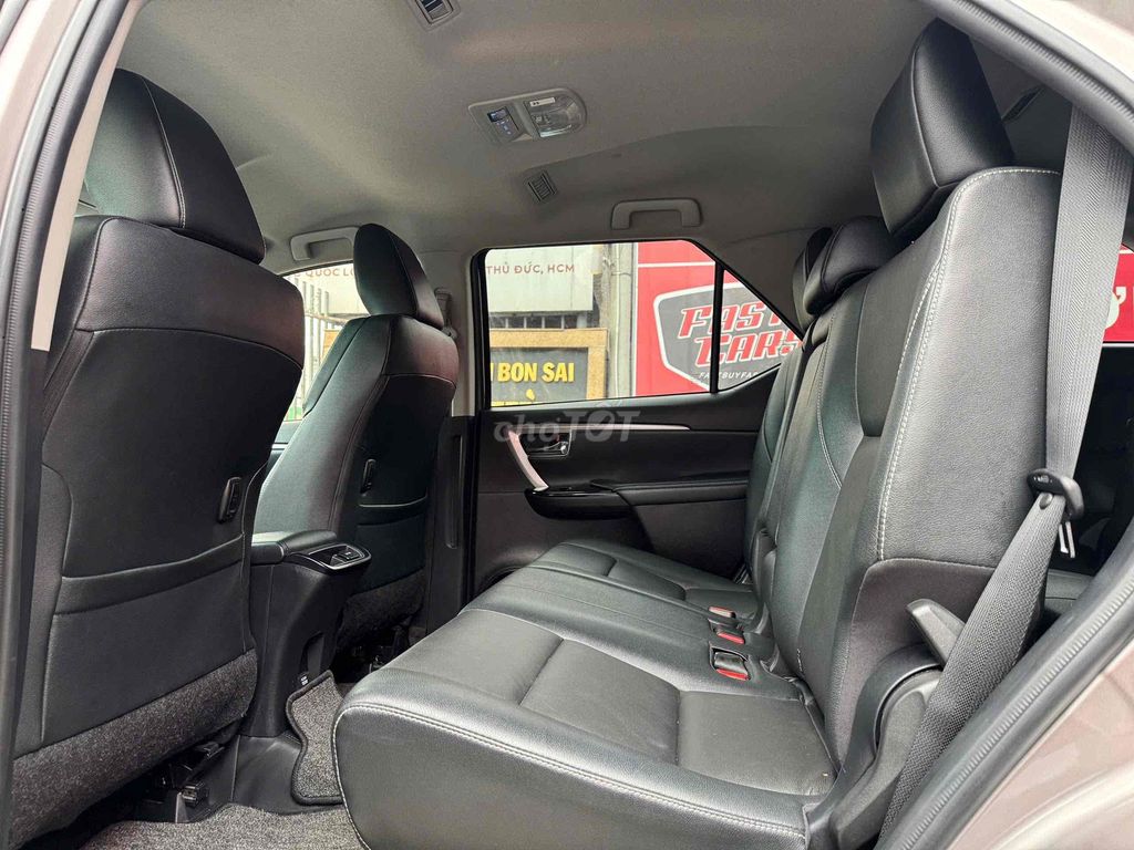 Toyota Fortuner 2024 2.4 AT 4x2 - 40000 km. Mua bán Ô tô tại Thành phố Thủ Đức Tp Hồ Chí Minh được đăng bởi Thy Ôtô Cũ Miền Nam hình 11