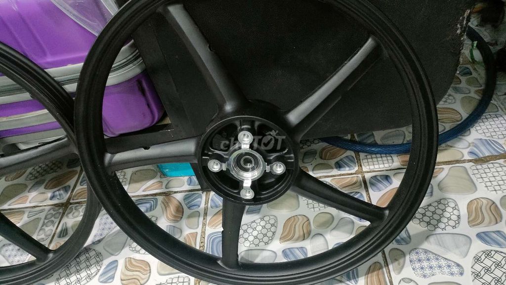 Mâm xe máy RAKING 5 cây Đen. Mua bán Phụ tùng xe tại Quận Bình Tân Tp Hồ Chí Minh được đăng bởi Trịnh Điệp hình 3