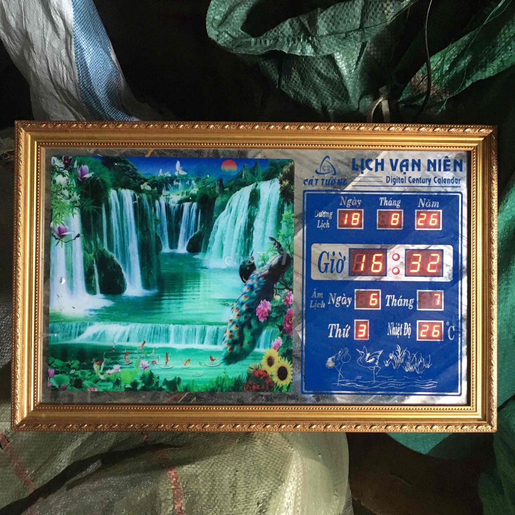 Đồng hồ treo tường Gỗ Vàng Lịch âm. Mua bán Nội thất, đồ gia dụng khác tại Quận Bình Tân Tp Hồ Chí Minh được đăng bởi kiên hình 1