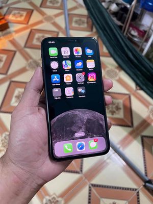 iPhone 11 Pro Max 64GB màn zin nứt lưng