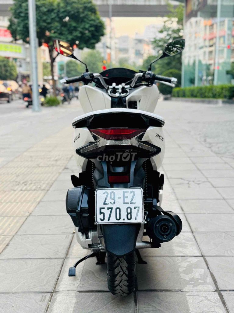 Pcx 125fi fom mới đèn led khoá smartkey cuối 2019. Mua bán Xe máy tại Quận Cầu Giấy Hà Nội được đăng bởi nguyễn bích thuỷ hình 8