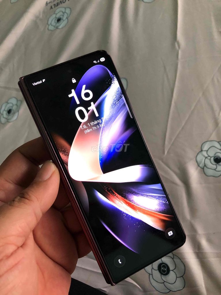 Galaxy Z Fold4 Tím bán gl. Mua bán Điện thoại tại Quận Bắc Từ Liêm Hà Nội được đăng bởi manh hình 1