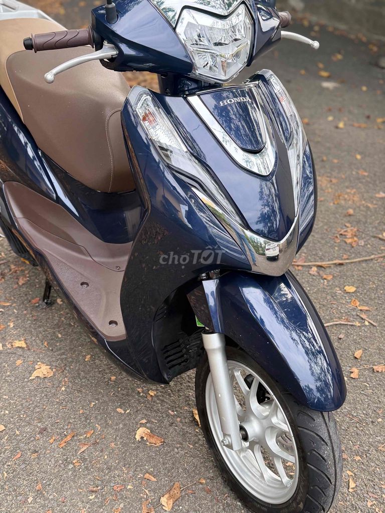 BÁN XE LEAD 2022 máy 4val lướt 4900km bstp sang te. Mua bán Xe máy tại Thành phố Thủ Đức Tp Hồ Chí Minh được đăng bởi XE MÁY ANH hình 11