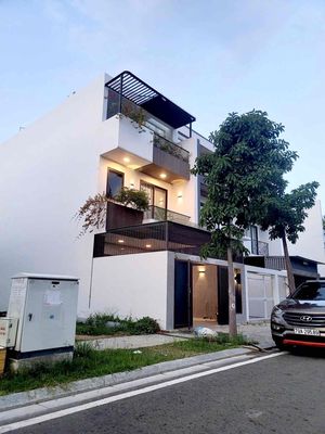 Rent · 3 bd · 100 м² · Thành phố Nha Trang, ул. Số 49