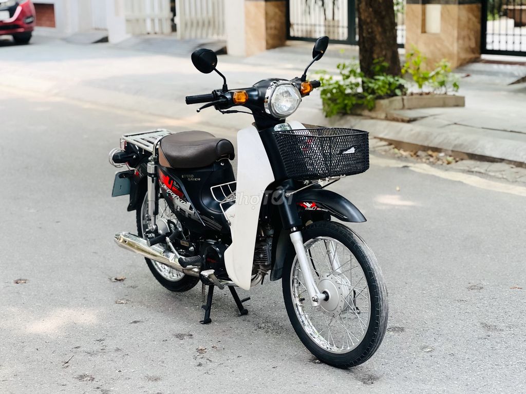 Honda Cub 50cc BIỂN HN ĐỜI MỚI XE ĐẸP. Mua bán Xe máy tại Quận Cầu Giấy Hà Nội được đăng bởi Hoài Nam hình 4