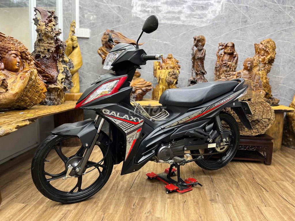 👉Galaxy 50cc đời 2020 máy bao zin. odo 8k. Mua bán Xe máy tại Quận 7 Tp Hồ Chí Minh được đăng bởi Xe Cũ Hiếu CT hình 1