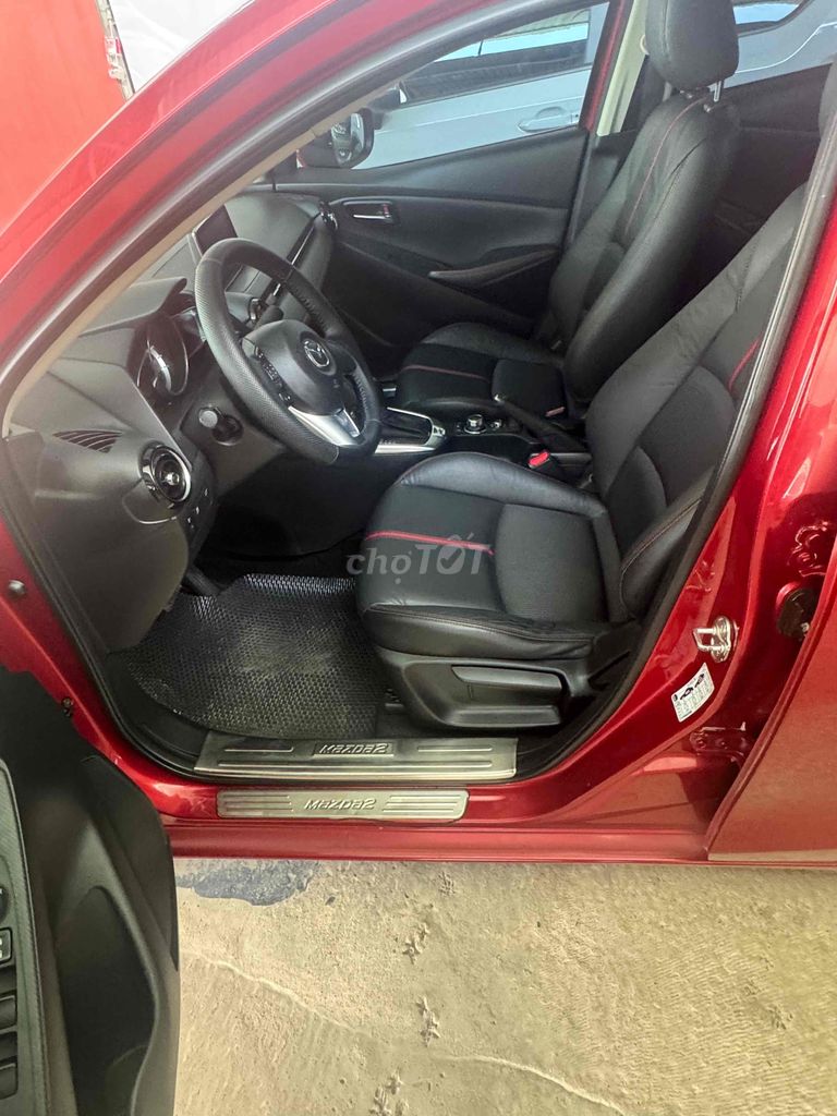 Mazda 2 2017  1.5 AT Sedan - 75000 km. Mua bán Ô tô tại Quận Hoàng Mai Hà Nội được đăng bởi Đức Huy hình 5