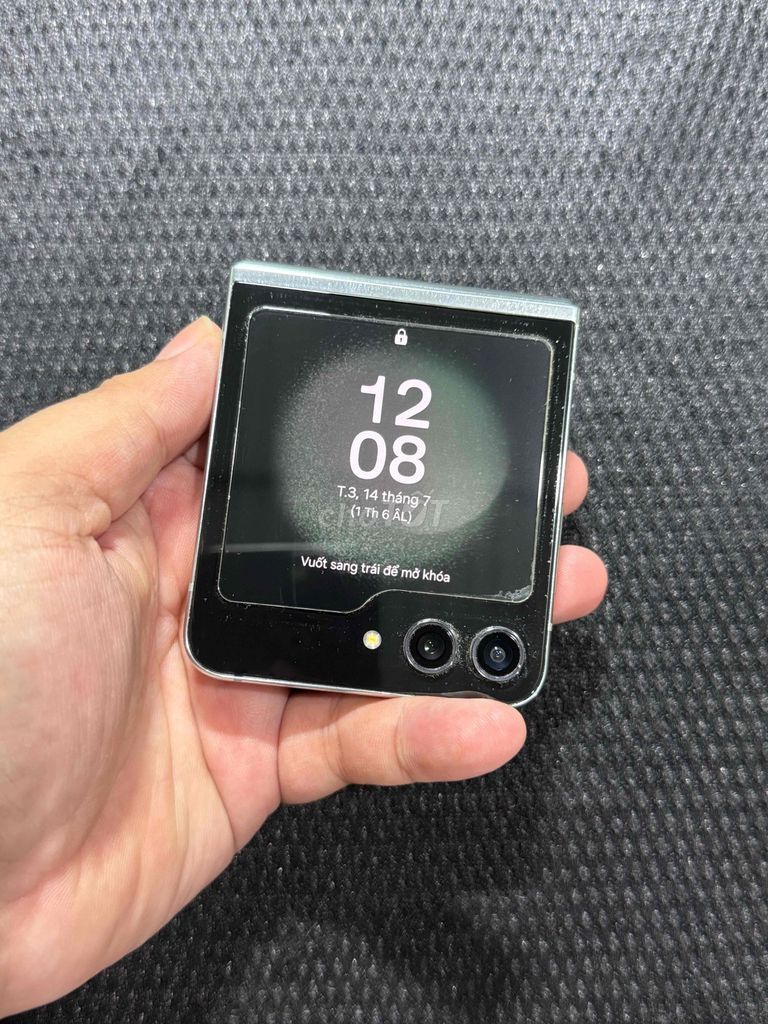 Samsung Z Flip 5 8/256GB xanh bạc. Mua bán Điện thoại tại Huyện Củ Chi Tp Hồ Chí Minh được đăng bởi Nam 2666 hình 1