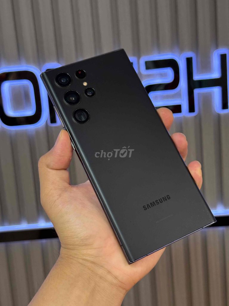 Samsung S22 Ultra 512GB Đen 98%. Mua bán Điện thoại tại Quận 3 Tp Hồ Chí Minh được đăng bởi Phone2Hand hình 1