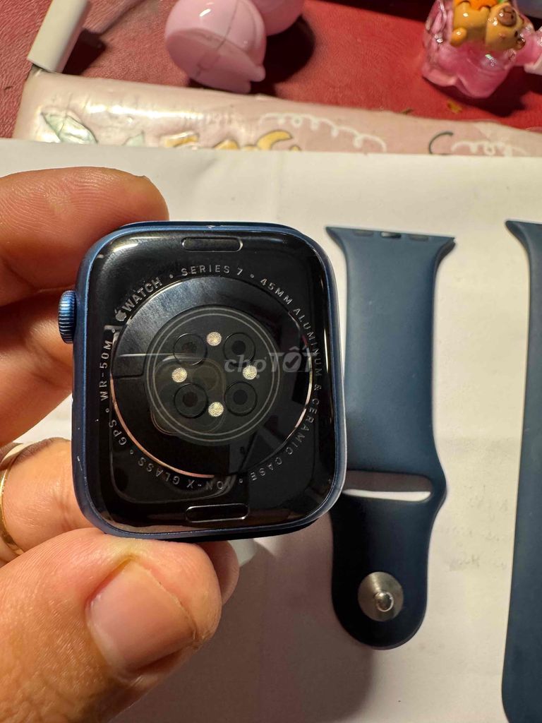 Apple Watch Series 7 - 45MM FULL BOX