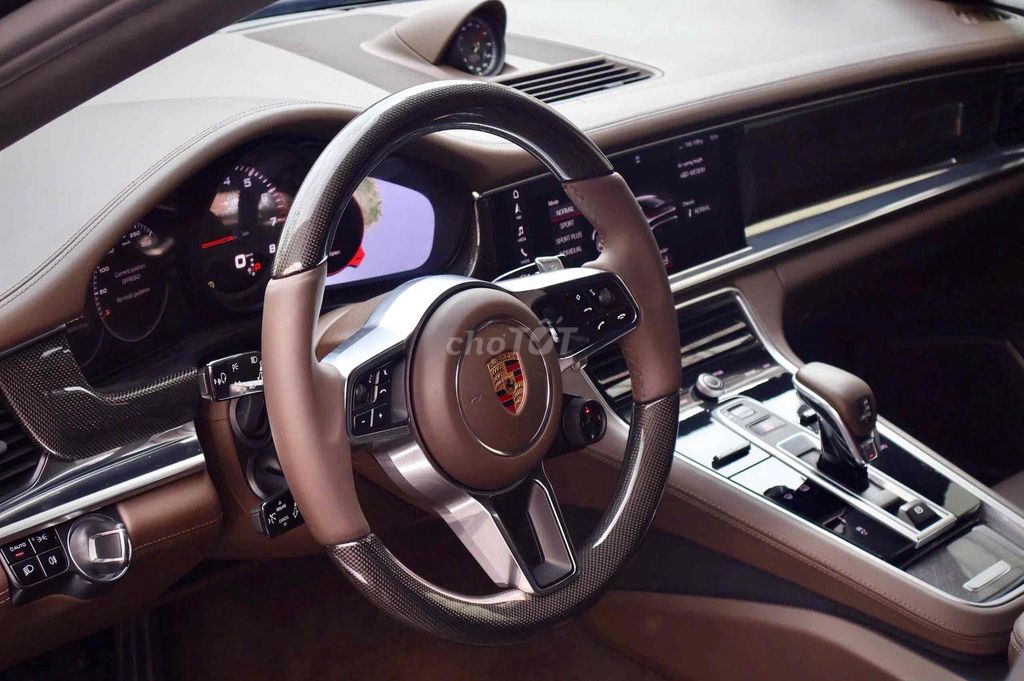 Porsche Panamera 3.0 V6 model 2018. Mua bán Ô tô tại Quận 8 Tp Hồ Chí Minh được đăng bởi Khoa nguyễn hình 7