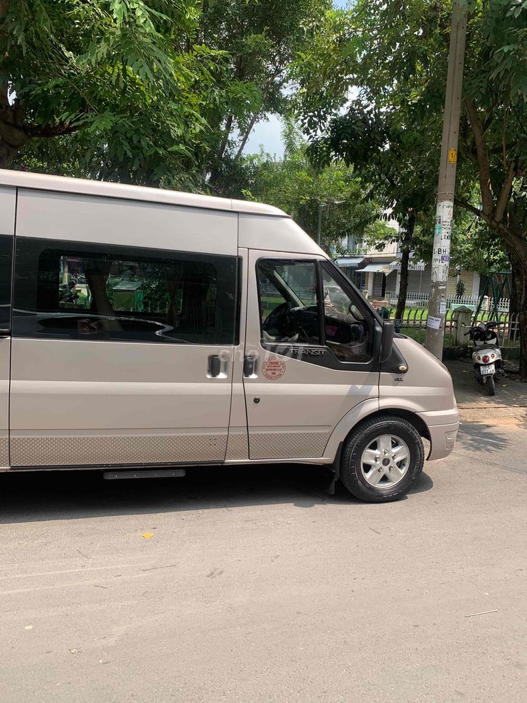Ford Transit 2014 Limousine - 250000 km. Mua bán Ô tô tại Quận 6 Tp Hồ Chí Minh được đăng bởi Chú Vũ hình 8