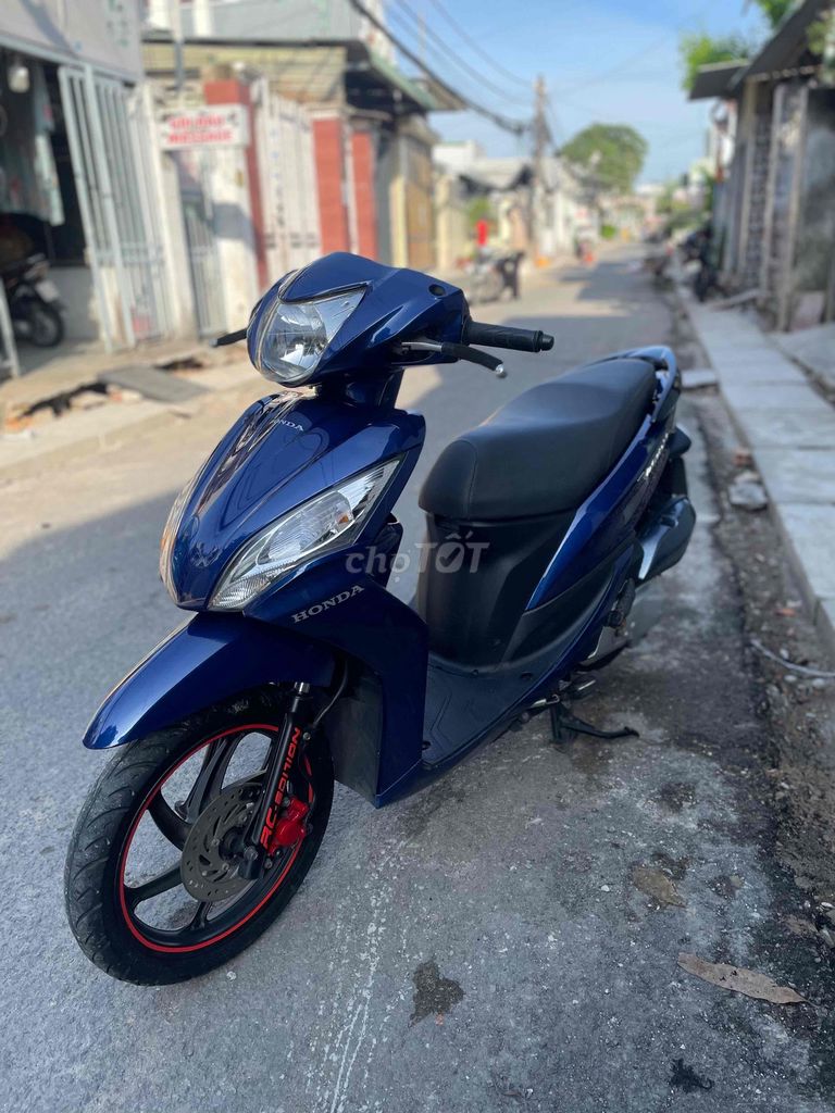 vision 2014 bs 60 -9 nút - ga nhẹ mượt. Mua bán Xe máy tại Thành phố Biên Hòa Đồng Nai được đăng bởi phát huy hình 7