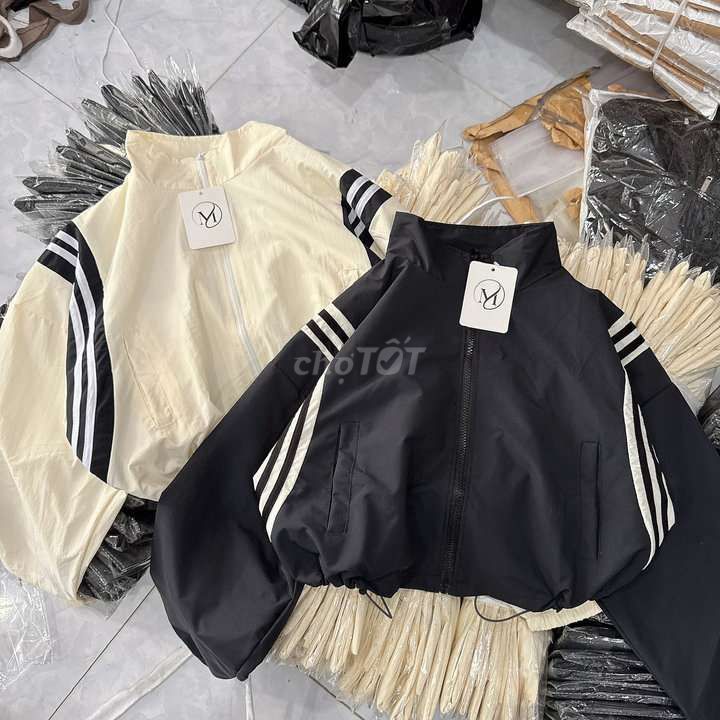 Áo khoác gió HTM FASHION Nữ. Mua bán Quần áo tại Thành phố Thuận An Bình Dương được đăng bởi Nhã Phương hình 1