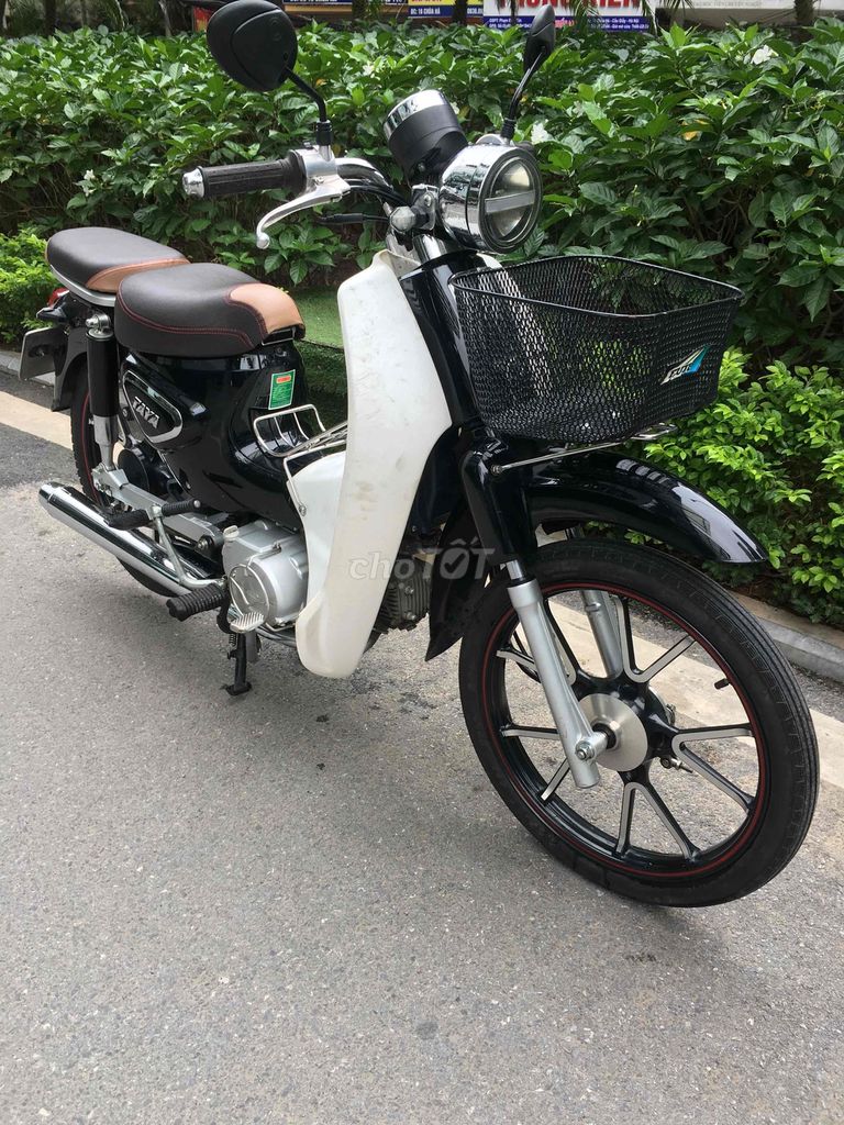 Honda Cúp 50cc 2022 Bản đặc biệt Trắng đen. Mua bán Xe máy tại Quận Cầu Giấy Hà Nội được đăng bởi tranhoan hình 3