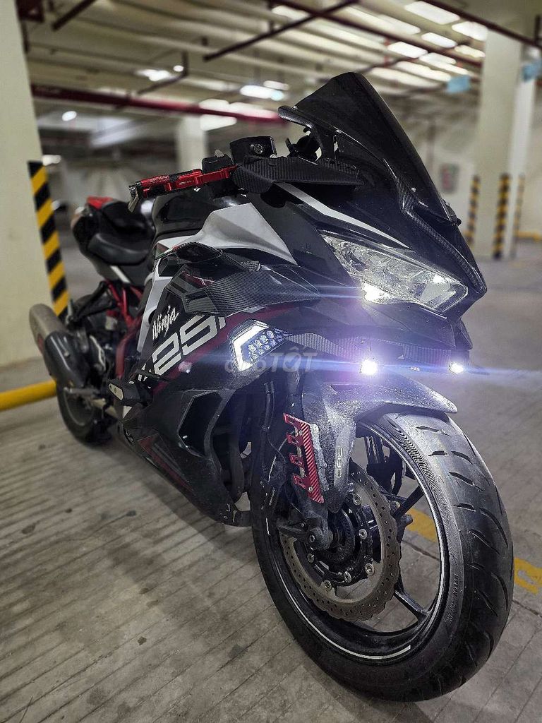 🏍️ Cần bán Kawasaki ZX25R 4 máy, full đồ chơi. Mua bán Xe máy tại Quận 7 Tp Hồ Chí Minh được đăng bởi Nguyễn Tiến hình 6