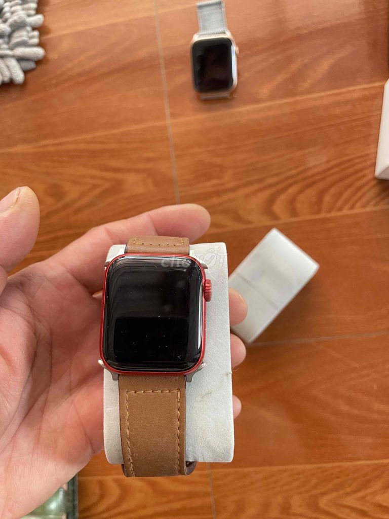 Apple Watch Series 6 Đỏ. Mua bán Thiết bị đeo thông minh tại Huyện Đông Sơn Thanh Hóa được đăng bởi Bốn Tiếng Hàn hình 1