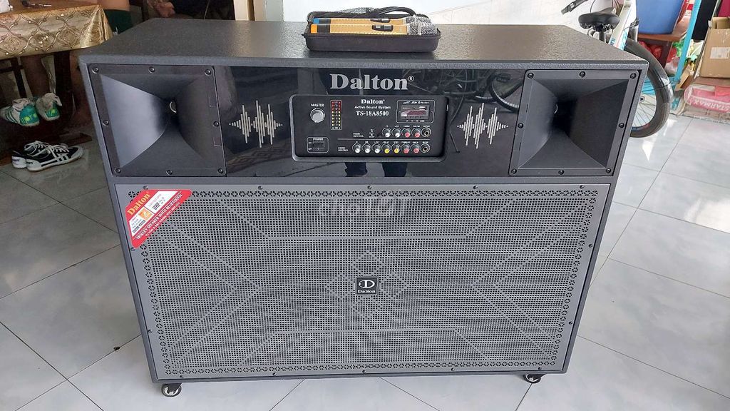 Loa karaoke Dalton TS-18A8500 3000W BH đến T6/2025