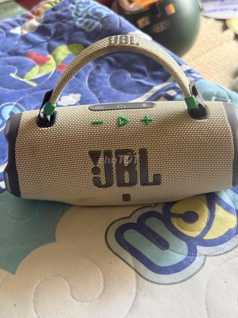 Loa Jbl chare 6 tình trạng như mới. Mua bán Tivi, Âm thanh tại Quận Bình Thuỷ Cần Thơ được đăng bởi Minh Hiển hình 1