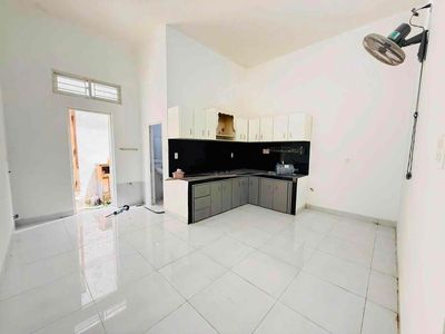 Аренда · 2 комн. · 100 м² · Quận Cẩm Lệ, ул. Đường Khương Hữu Dụng