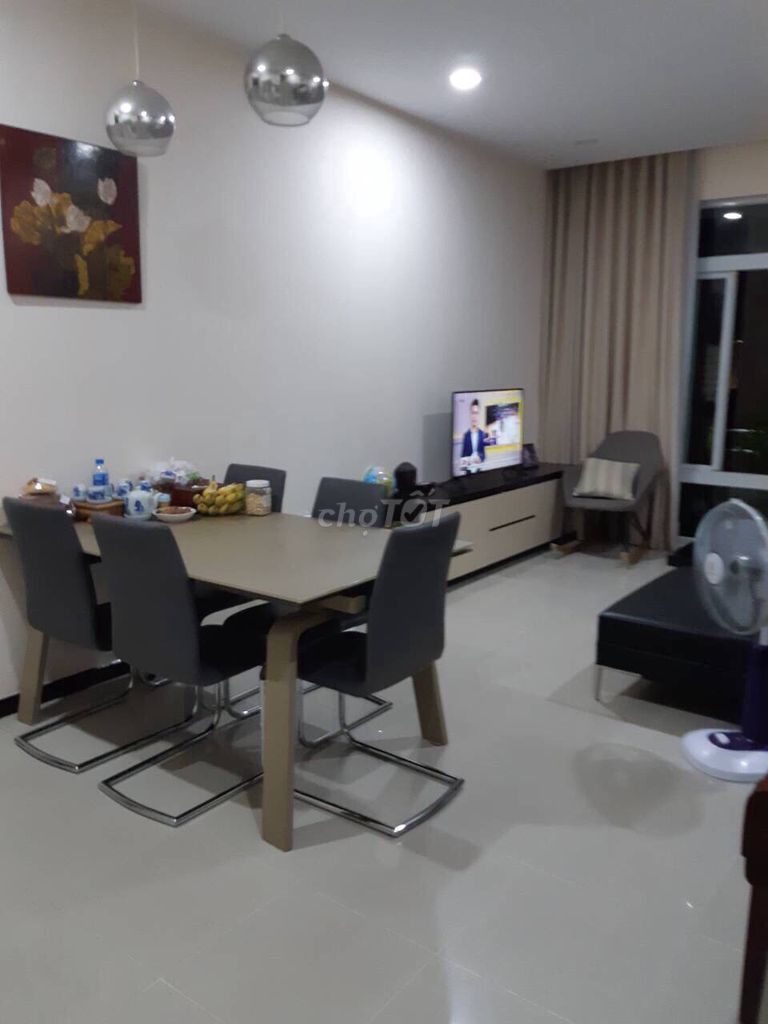 Cho thuê CH cao cấp Tản Đà-86 Tản Đà Q.5 DT 77m²: